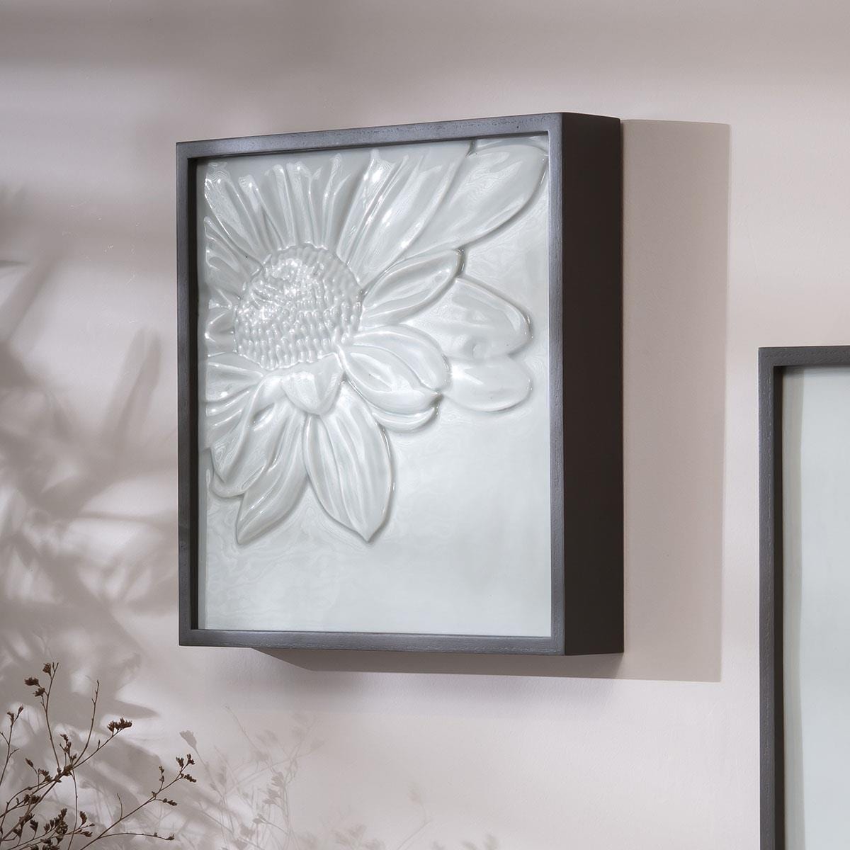 2-Piece Porcelain Flower Framed Wall Artwork Set White 36x36cm