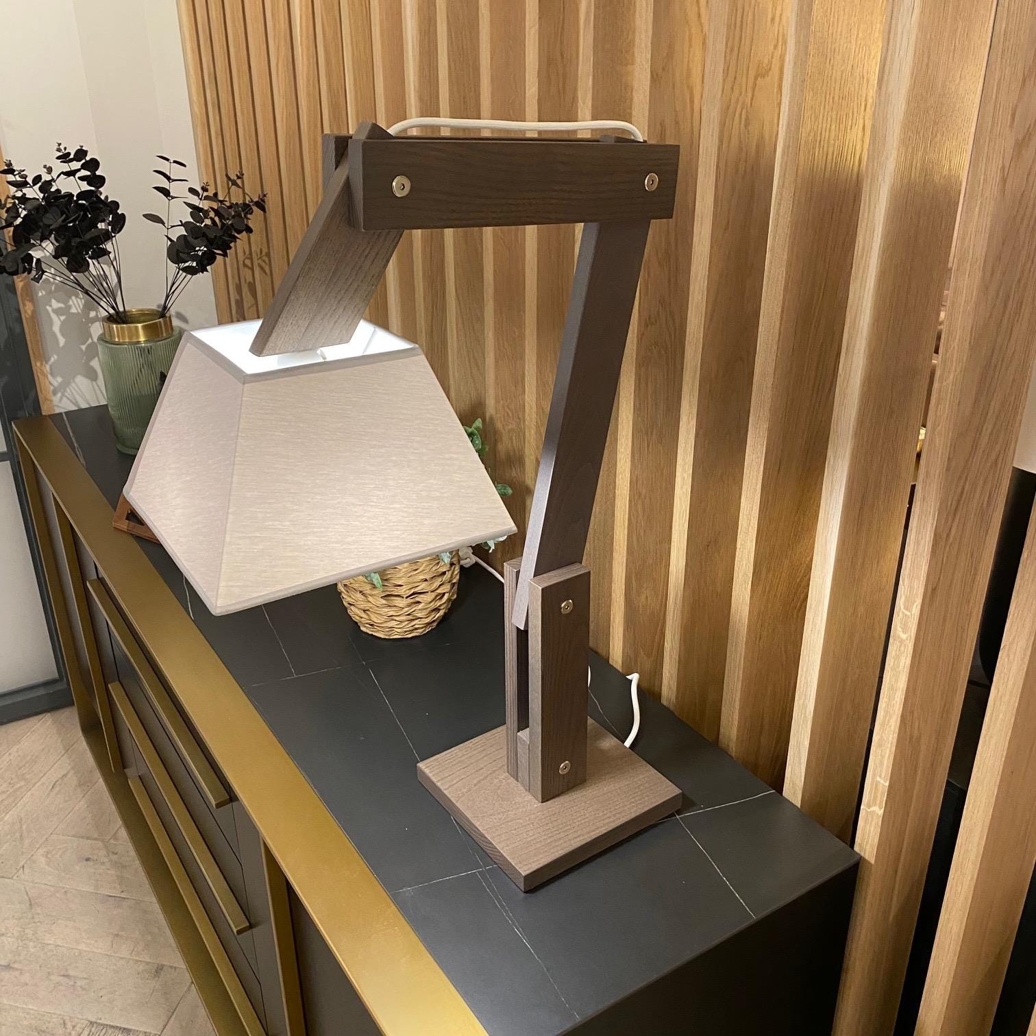 Beautiful Adjustable Designer wooden table Lamp Reading Light