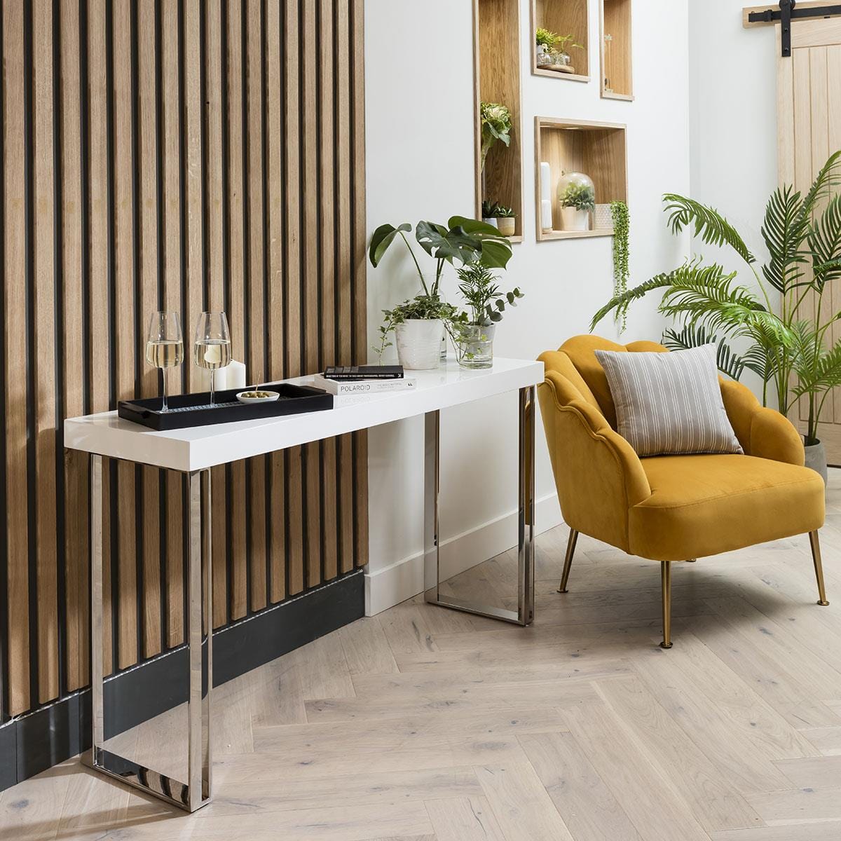 ExDisplay Quatropi Console Table 140cm White Gloss - Polished Metal Legs