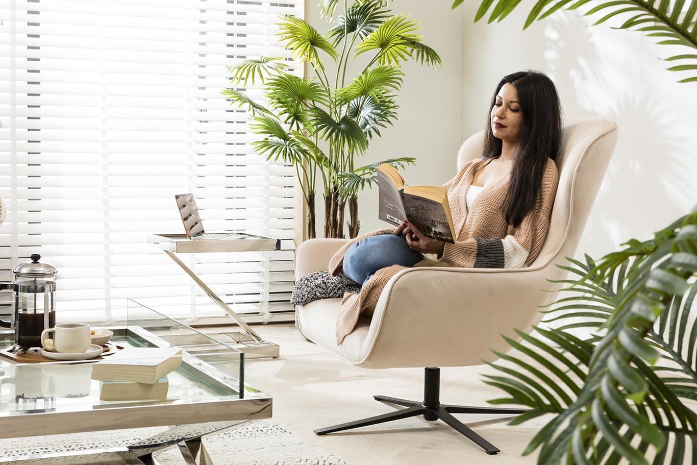 ExDisplay Quatropi Swivel Armchair Wingback Charcoal Grey Fabric & Black Metal Legs