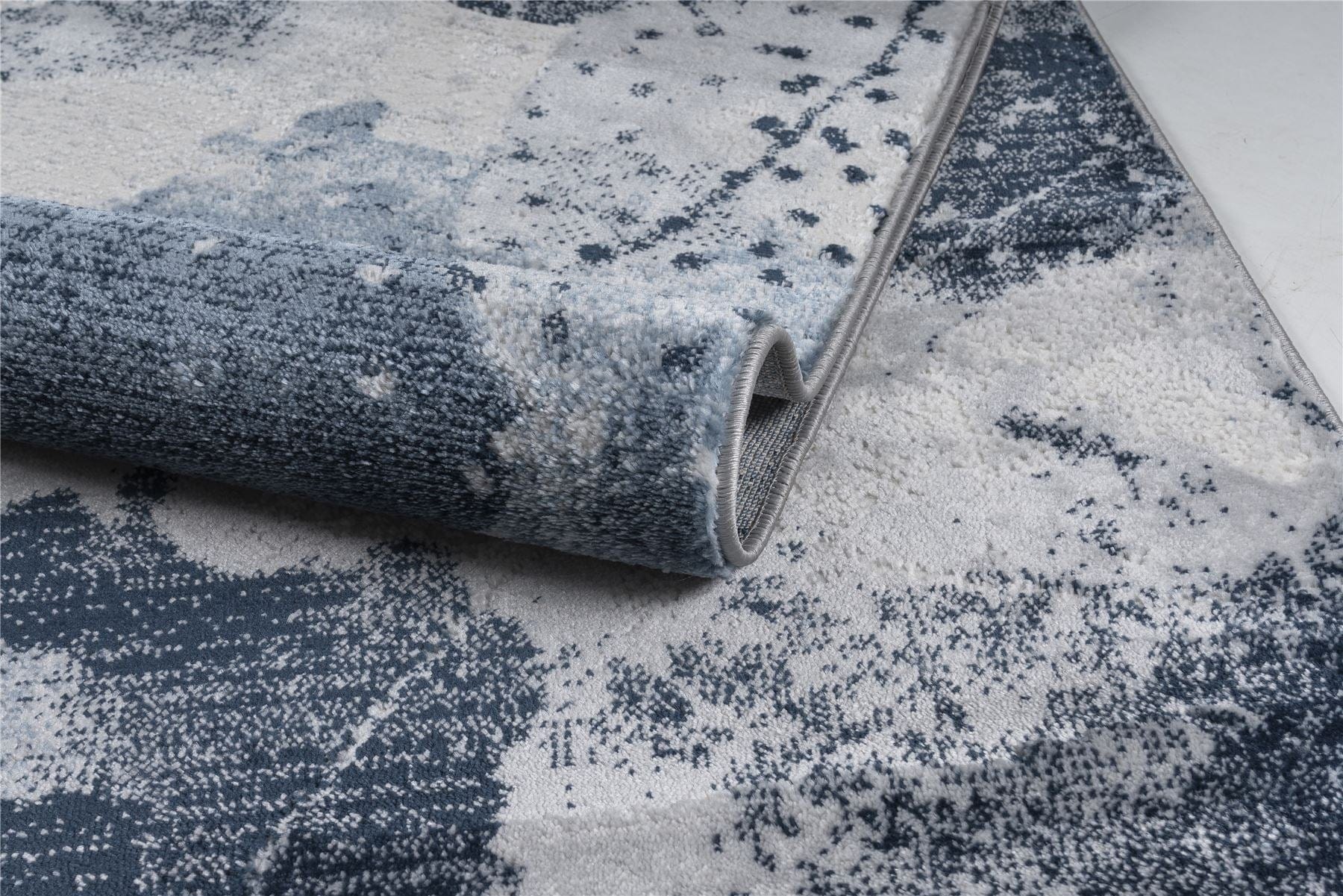 Harlequin Medium Rug Blue / Cream / White / Dark Blue 160 X 230cm