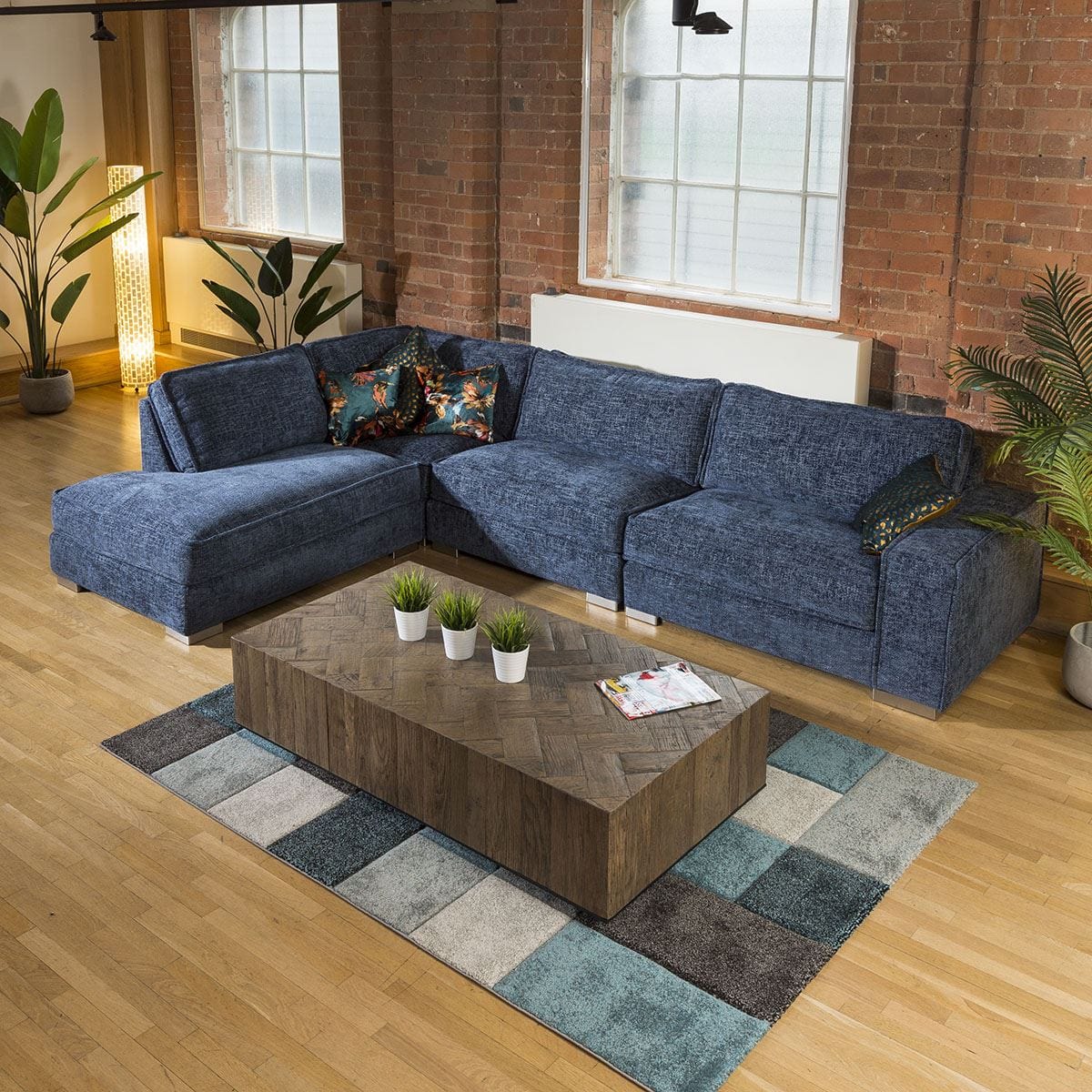 Huge Designer L Shape 5 Seater Settee Many Colours & Fabrics Lexci 5L