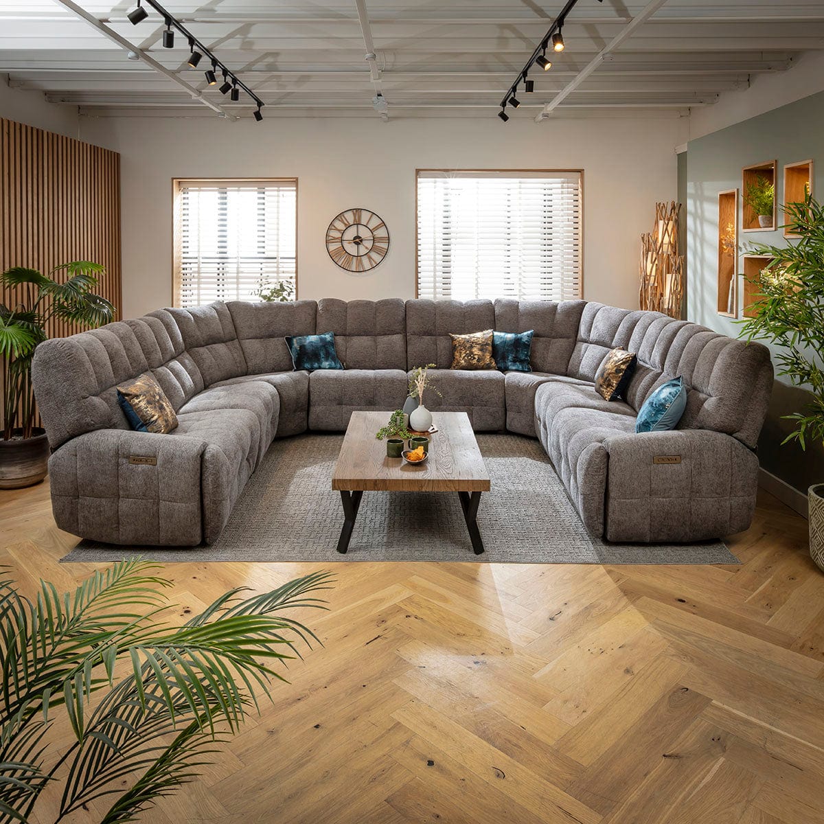 Luca Large 8 Seater Quad Recliner U-Shape Sofa Charcoal Chenille 390x300cm 11R2