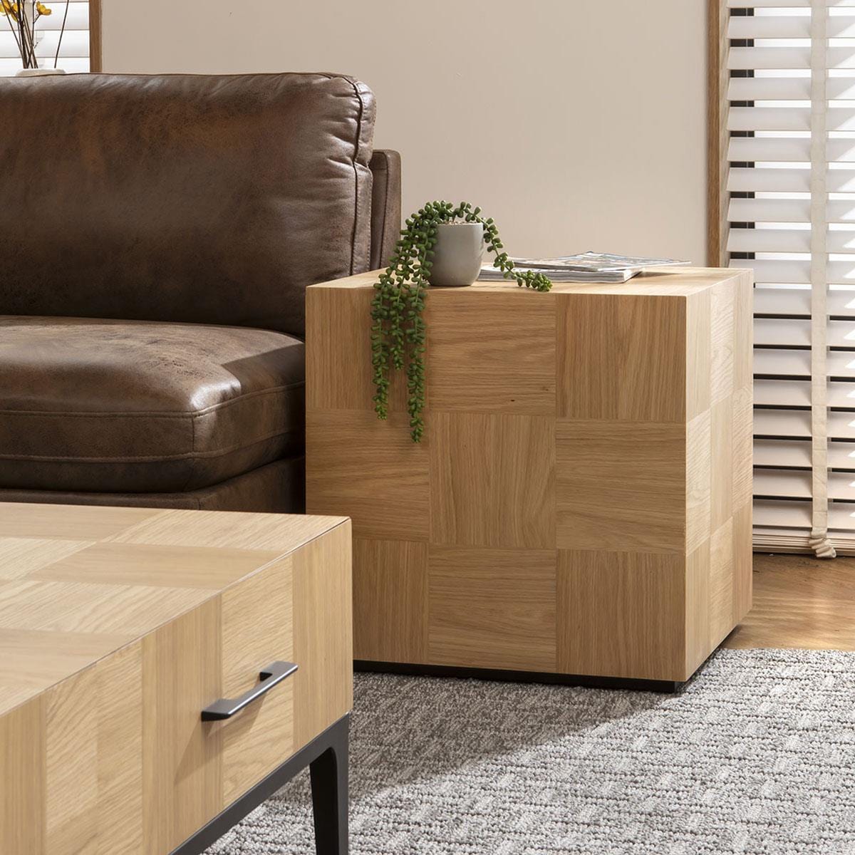 Vic Wooden Coffee Table with Storage Drawers 140x80cm