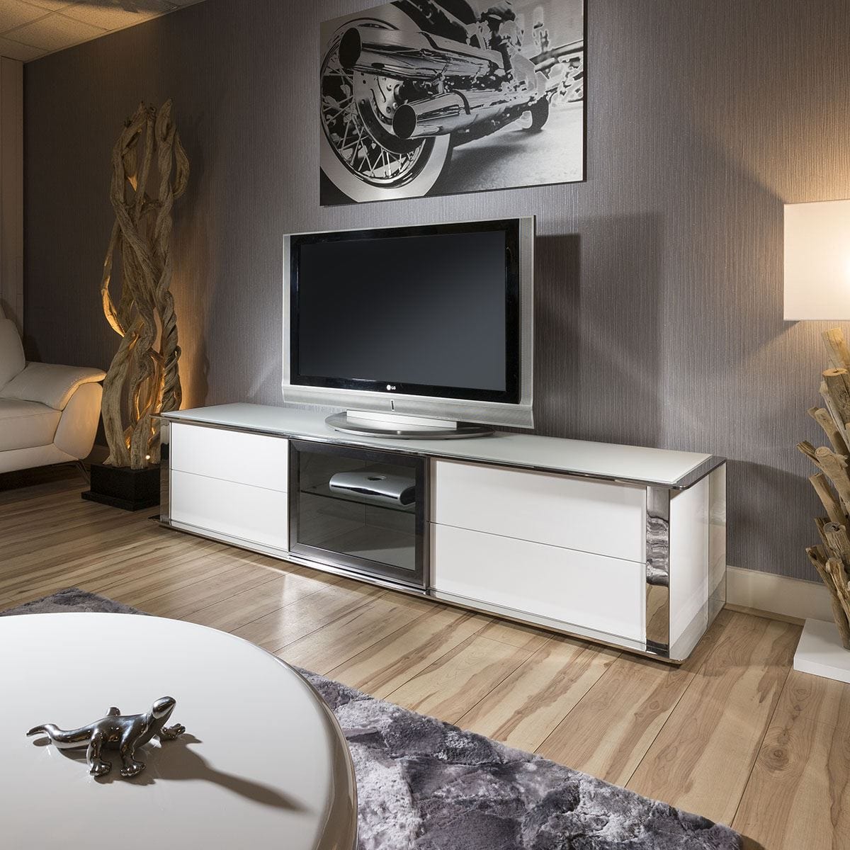 ExDisplay Large TV Cabinet Stand White Gloss and Chrome Modern Quatropi 233