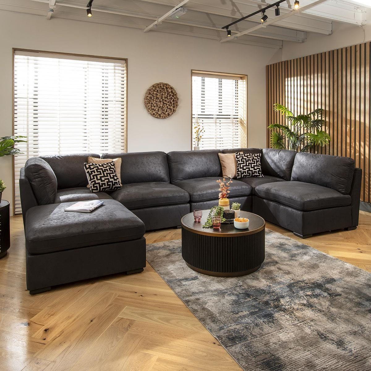 Mikey 6 Seater U-Shape Sofa Black 380x190cm 6L