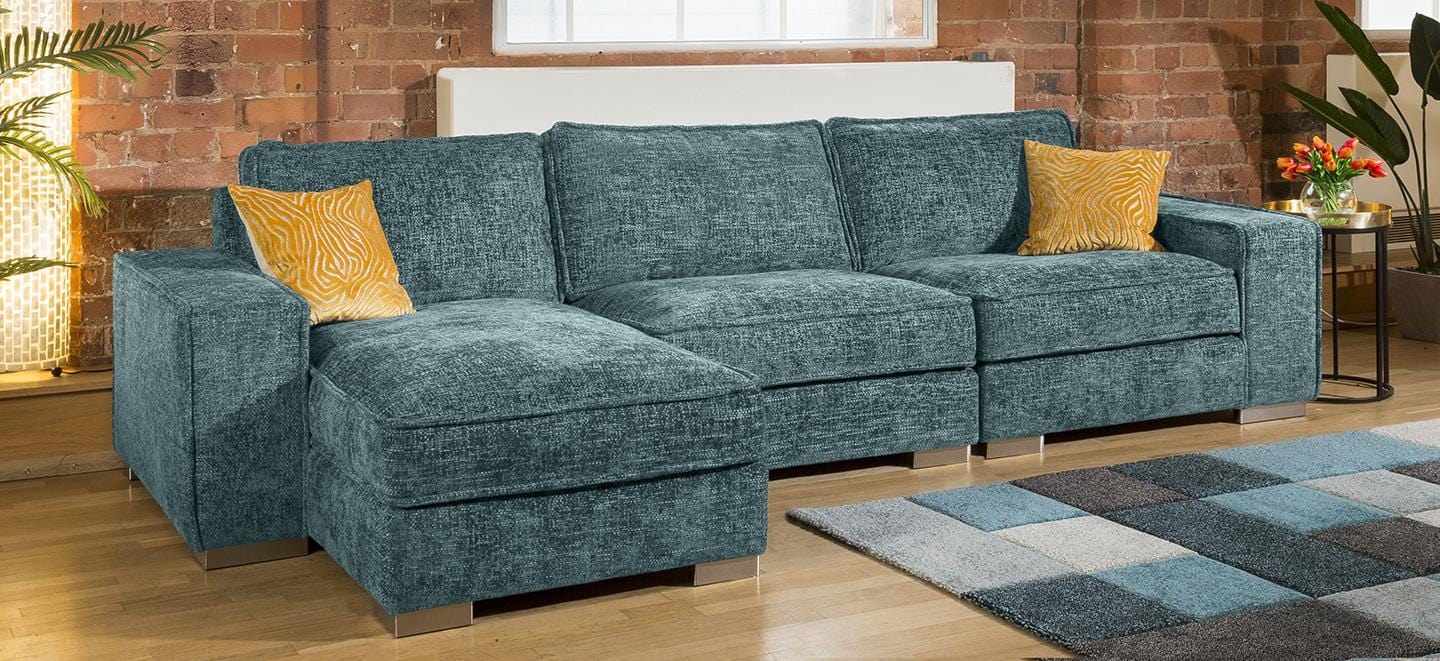 Luxury Large Modern Comfy 4 Seater & Chaise Many Colours & Fabrics 2L