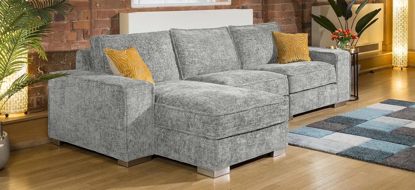 Luxury Large Modern Soft 3 Seater & Chaise Many Colours & Fabrics 1L