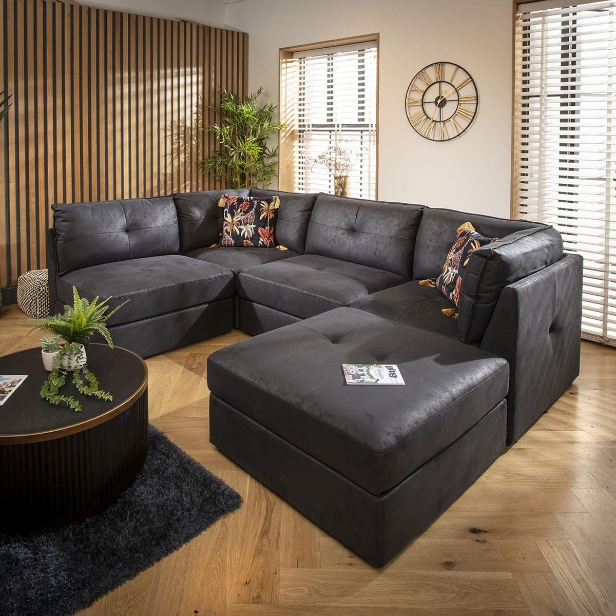 Archie 4 Seater Corner Sofa Black 270x180cm 3R