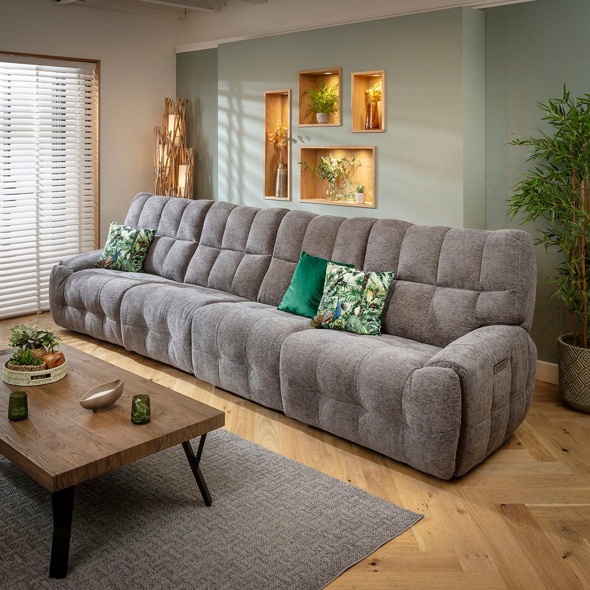 Luca Modern 4 Seater Triple Electric Recliner Sofa Charcoal Chenille 370cm 16R1