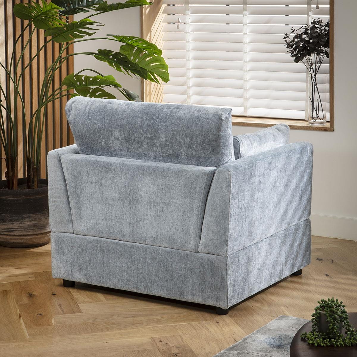 Sully Armchair Blue Chenille 96x89cm