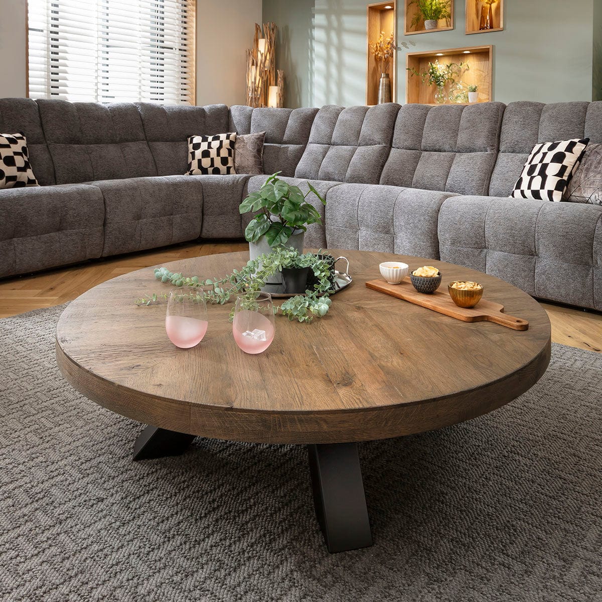 Glasgow Round Recliamed Oak Wooden Coffee Table 130cm