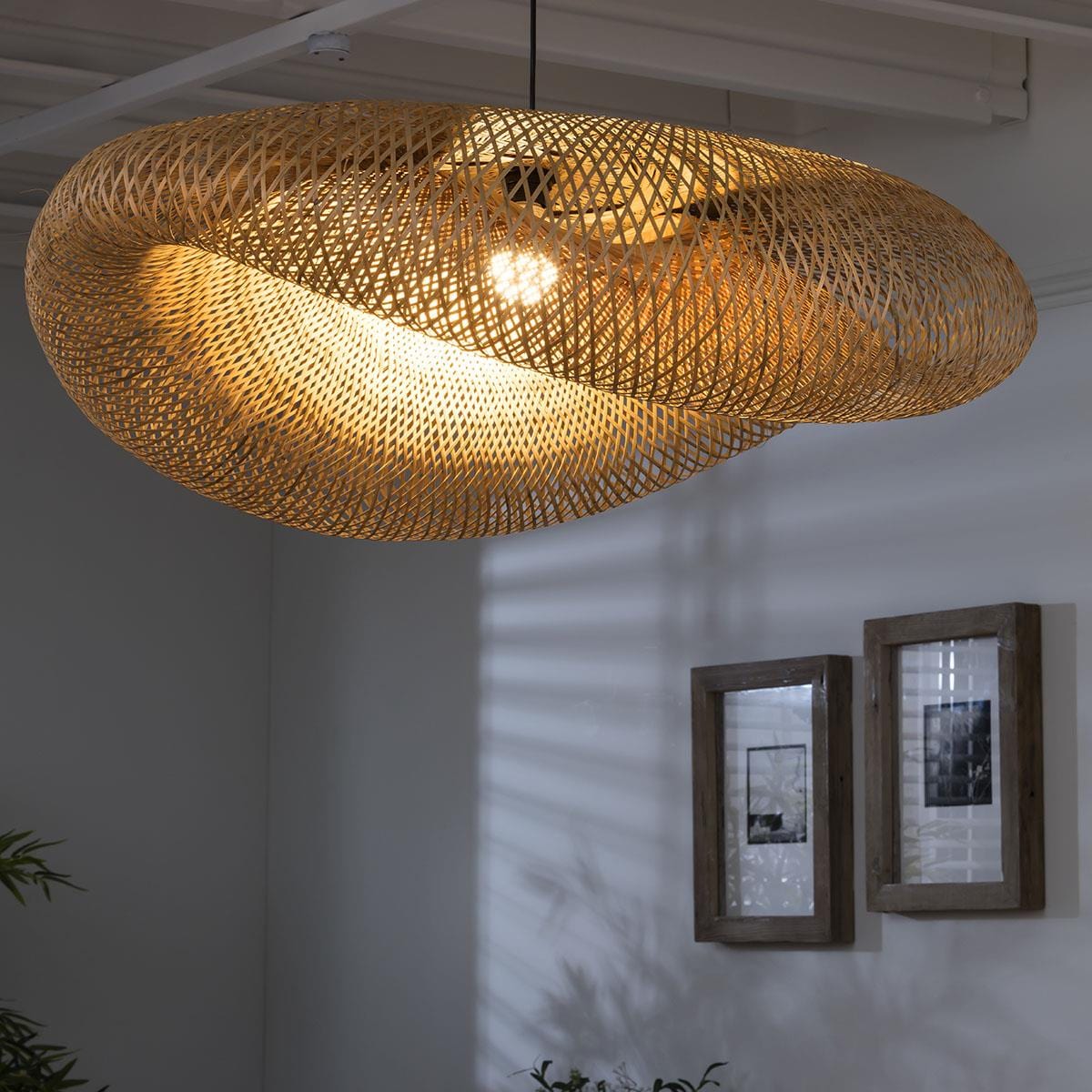 Natural Bamboo Rattan Ceiling Light Pendant - Contemporary Twist Design - 100cm