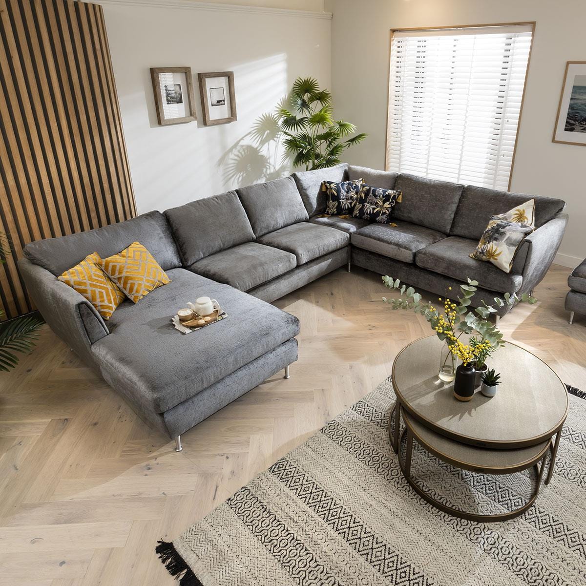 Quatropi 5 Seater Modular Corner Sofa - Right Hand Chaise End, Tessa 350x260cm