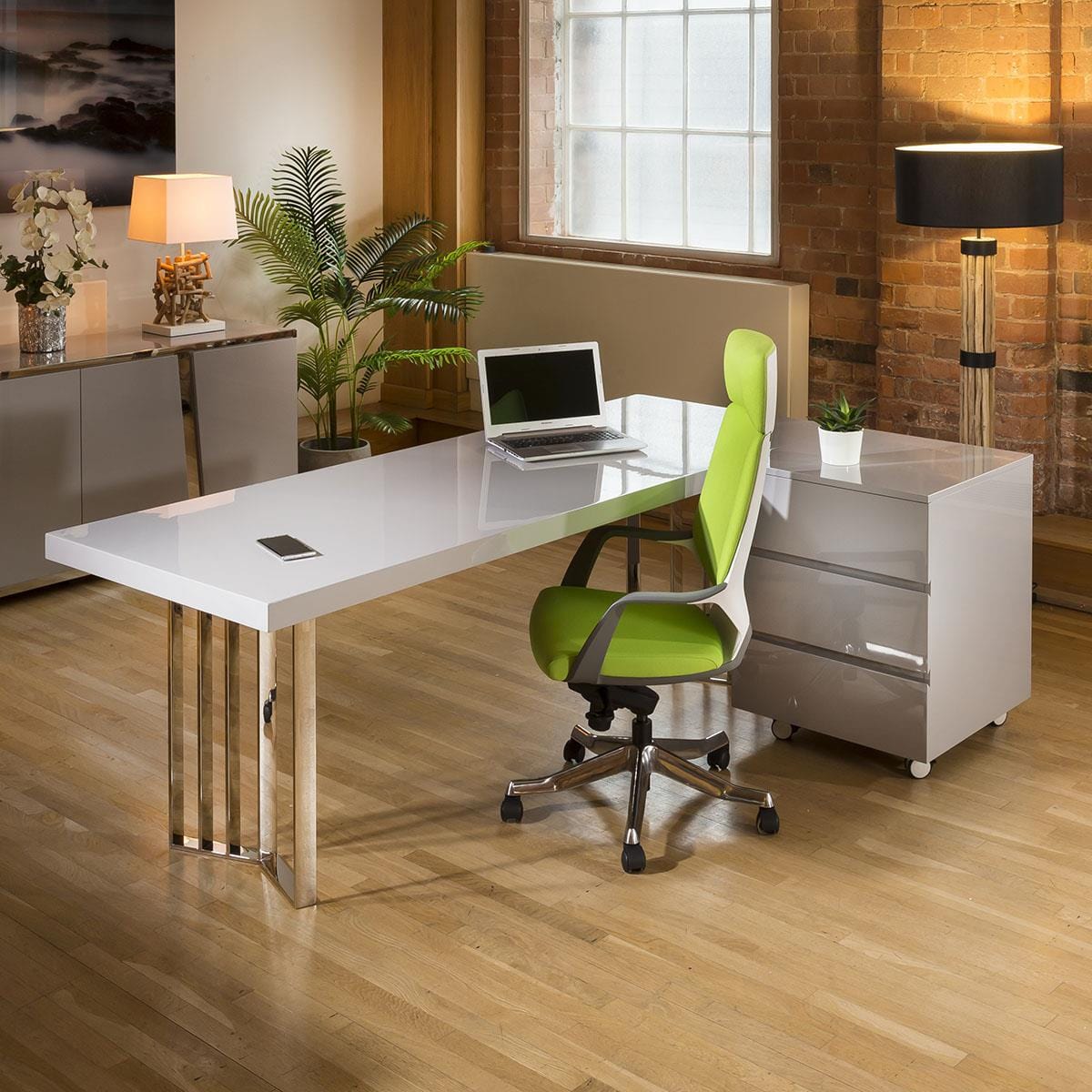 Quatropi Designer Linea Chest Of 3 Drawer Grey Gloss 3 Drawers & Wheels