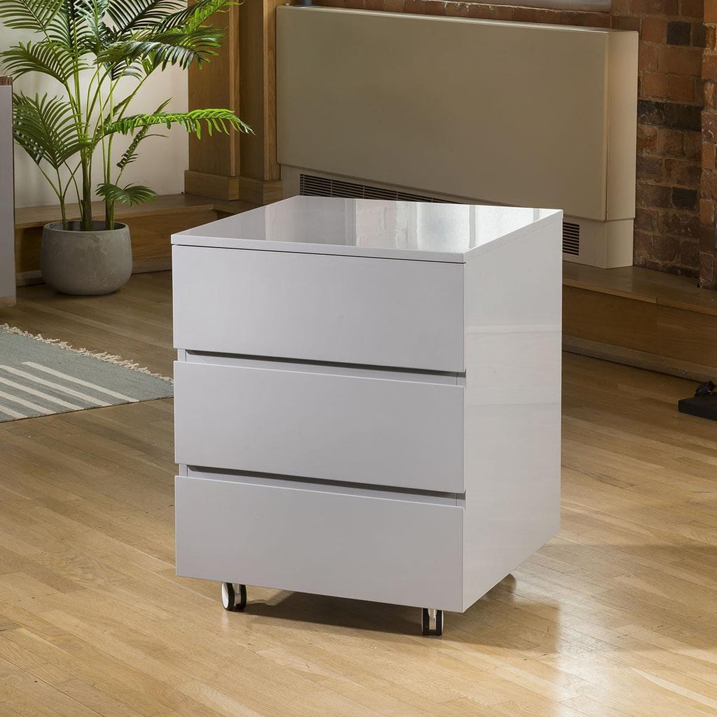 Quatropi Designer Linea Chest Of 3 Drawer Grey Gloss 3 Drawers & Wheels