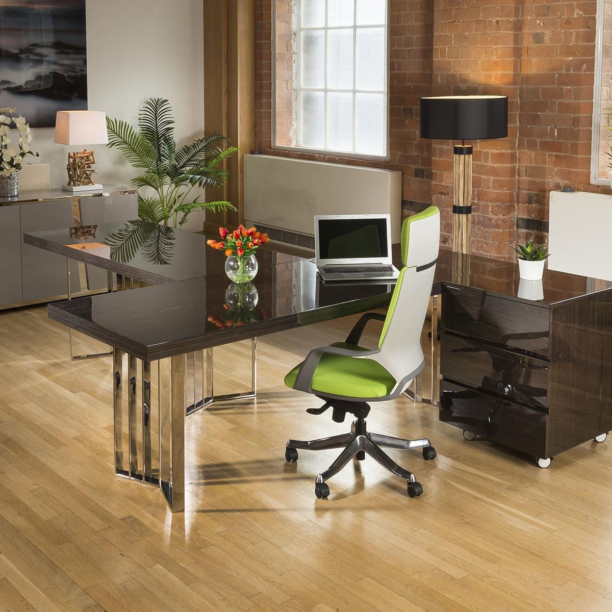 Quatropi Designer Linea Chest Of 3 Drawers Smoked Oak & Wheels