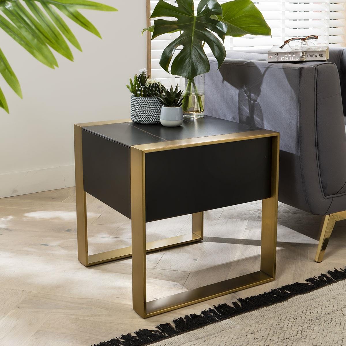 Quatropi End Table Matte Black with Brass Frame & Dark Black Ceramic Top