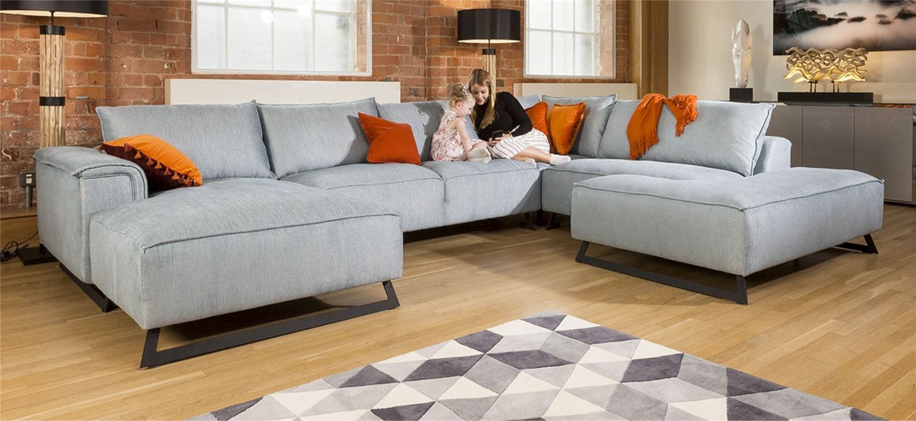 Amazing Grand Cinema U Shape Modular Effie Sofa Group 3.8 x 2.9m