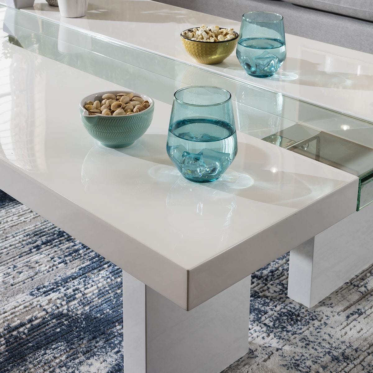 Modern Coffee Table High Gloss White