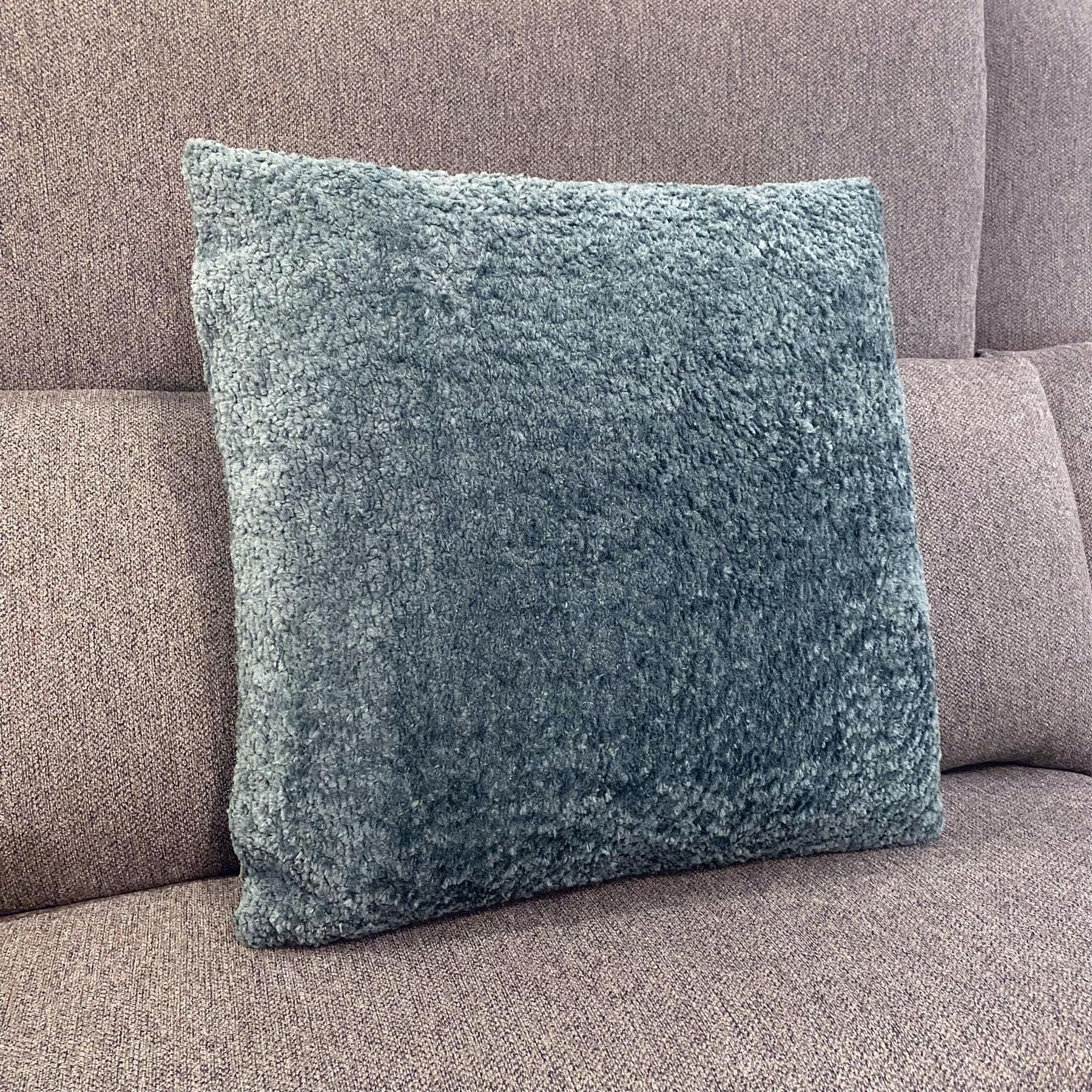Quatropi Scatter Cushion Lama 43x43cm Blue