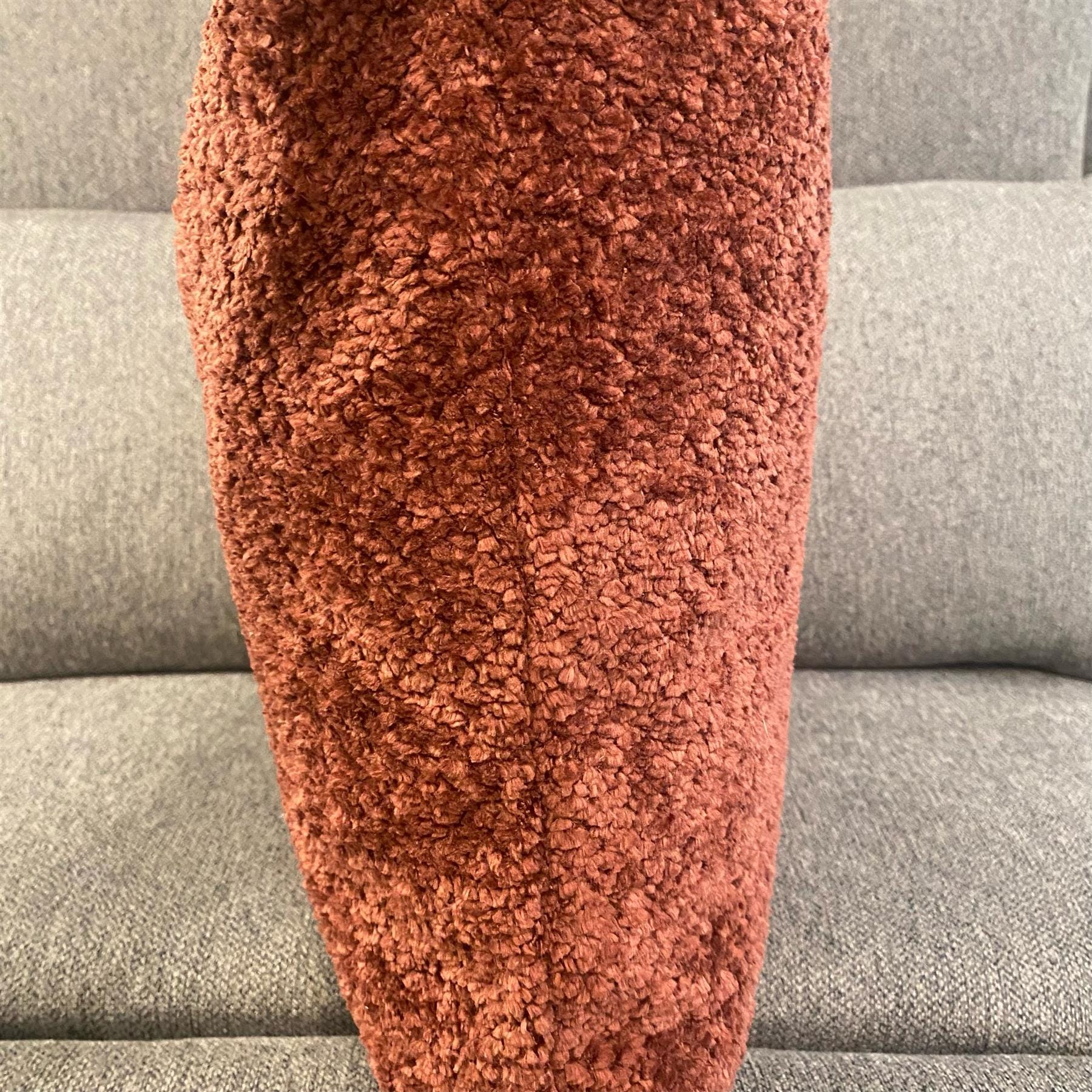 Quatropi Scatter Cushion Lama 43x43cm Red