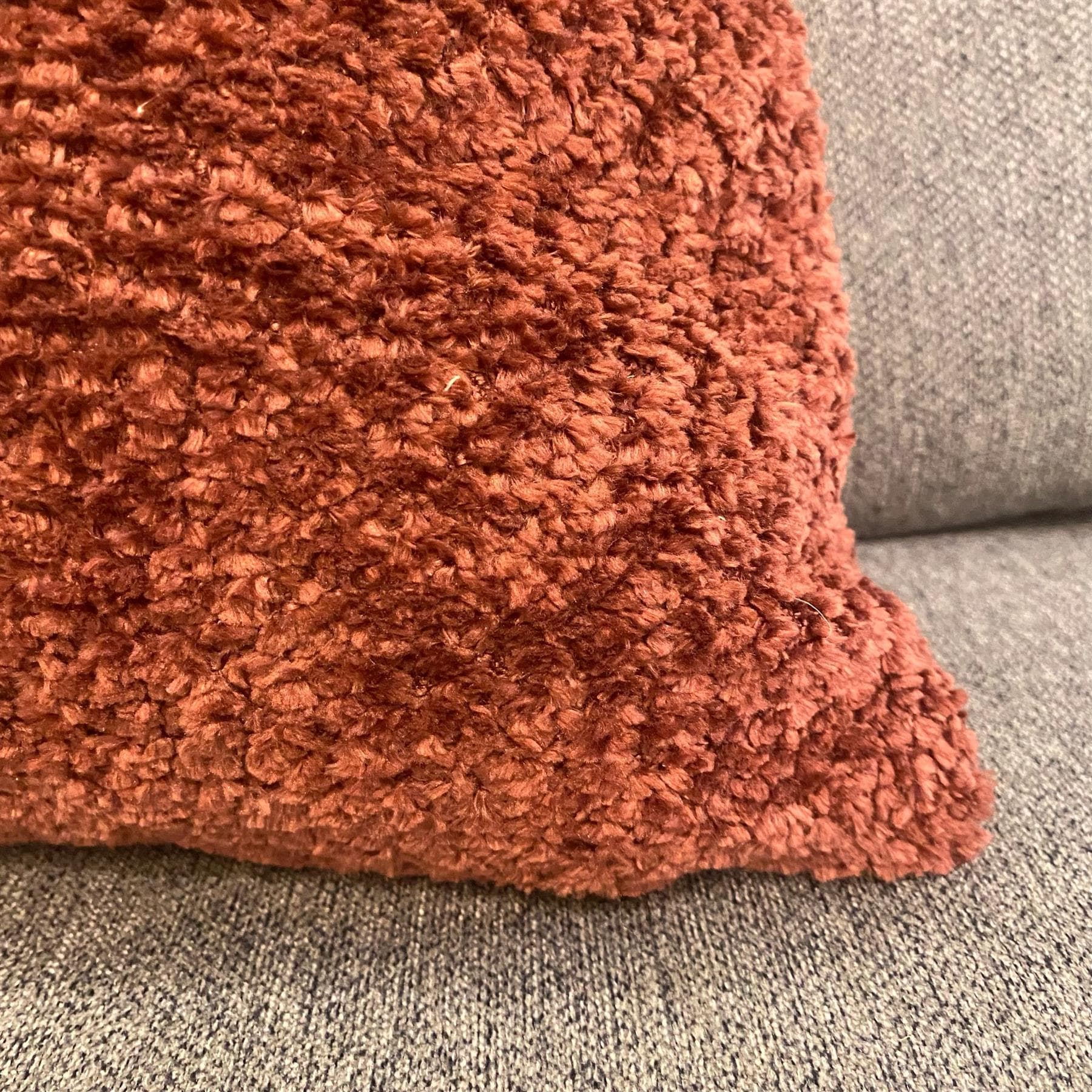 Quatropi Scatter Cushion Lama 43x43cm Red