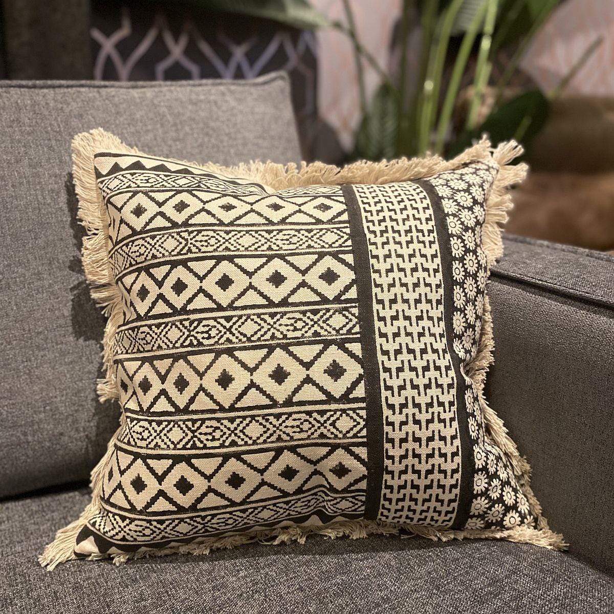 Quatropi Scatter Cushion Mono Tribal 45x45cm Black & Natural